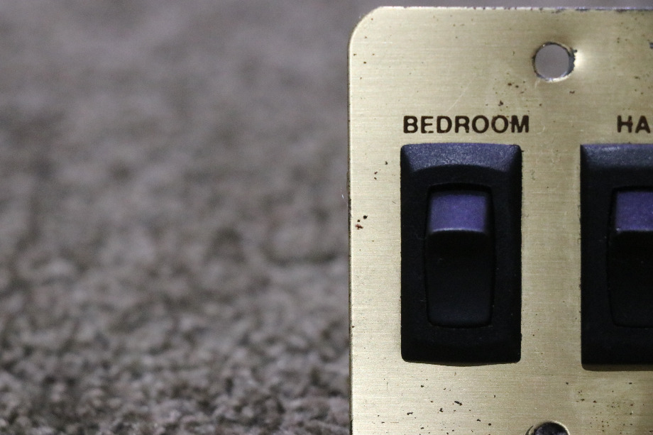 USED RV BRASS BEDROOM & HALL DOUBLE SWITCH PANEL FOR SALE RV Components 
