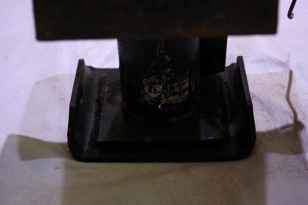 USED HWH LEVELING JACK AP7001 FOR SALE  **OUT OF STOCK** RV Components 