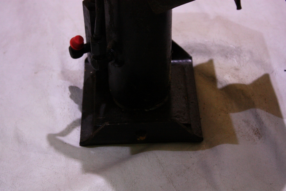 USED HWH LEVELING JACK AP7001 FOR SALE  **OUT OF STOCK** RV Components 