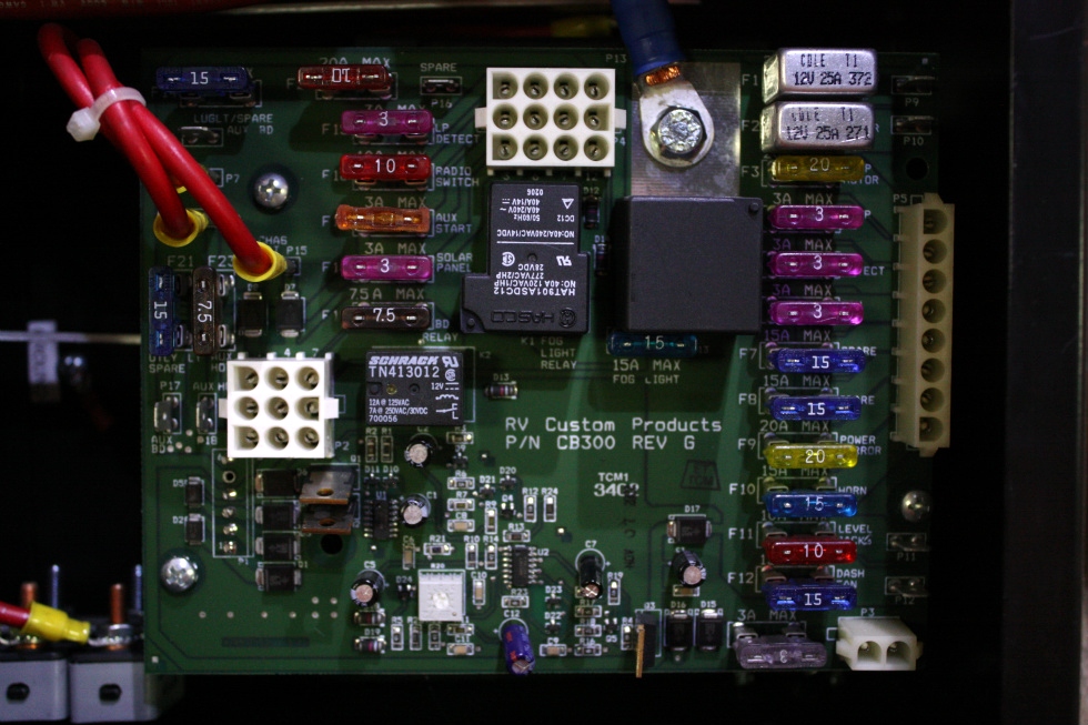 USED BATTERY CONTROL CENTER DIESEL F73-1040 FOR SALE RV Components 