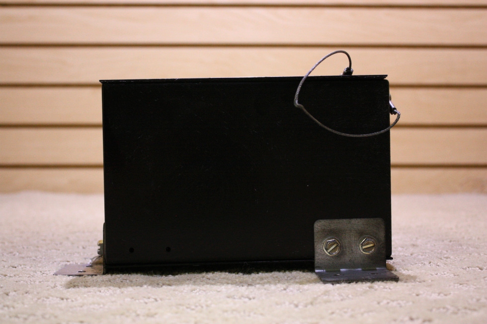 USED BATTERY CONTROL CENTER DIESEL F73-1040 FOR SALE RV Components 