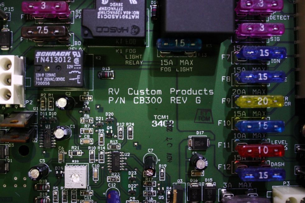 USED BATTERY CONTROL CENTER DIESEL F73-1040 FOR SALE RV Components 