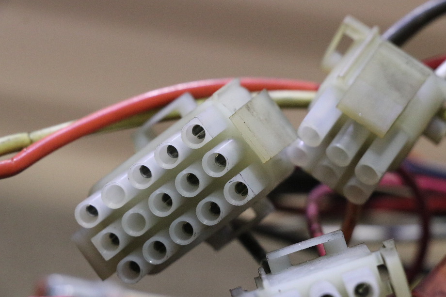 USED MOTORHOME COACHMEN AT-MSP-155 MONITOR PANEL FOR SALE RV Components 