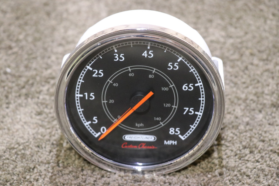 USED RV/MOTORHOME FREIGHTLINER SPEEDOMETER DASH GAUGE W22-00025-002 FOR SALE RV Components 