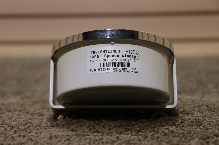 USED RV/MOTORHOME FREIGHTLINER SPEEDOMETER DASH GAUGE W22-00025-002 FOR SALE RV Components 