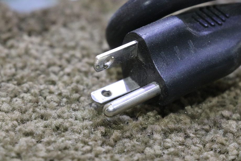 USED MOTORHOME INTELI PWOER PD9280A CONVERTER CHARGER FOR SALE RV Components 