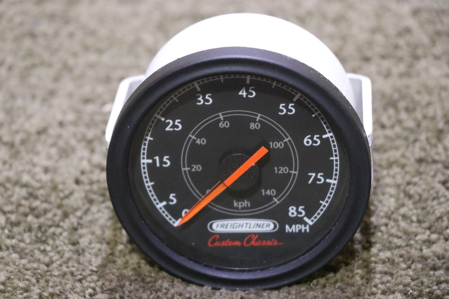 USED RV W22-00020-000 FREIGHTLINER SPEEDOMETER DASH GAUGE FOR SALE RV Components 