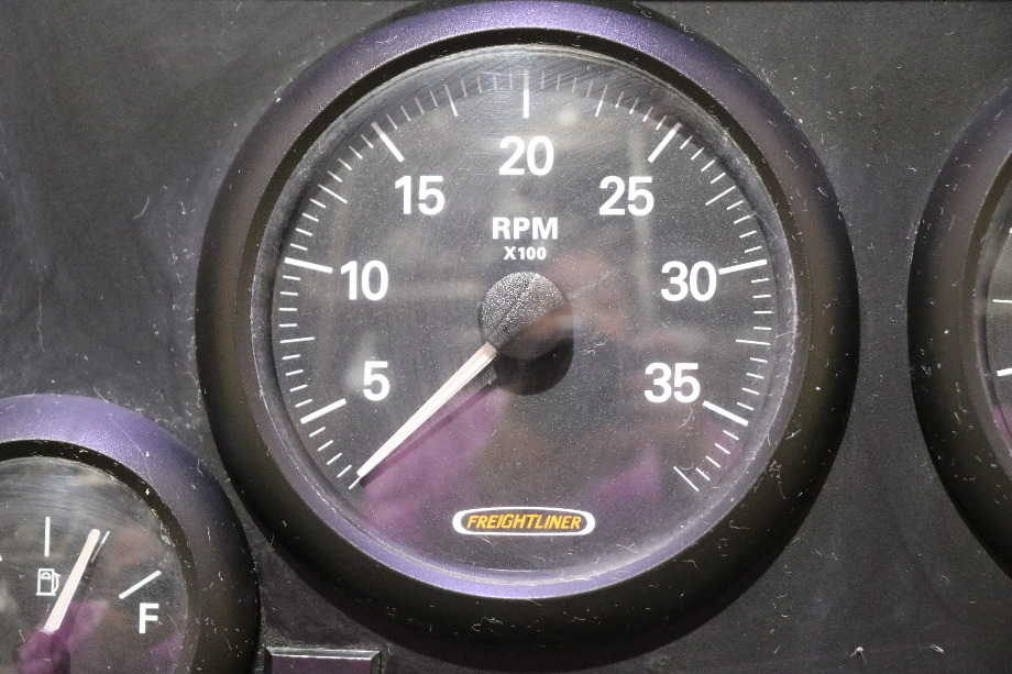 USED RV 4571-10461-02 COMPLETE FREIGHTLINER DASH CLUSTER FOR SALE RV Components 