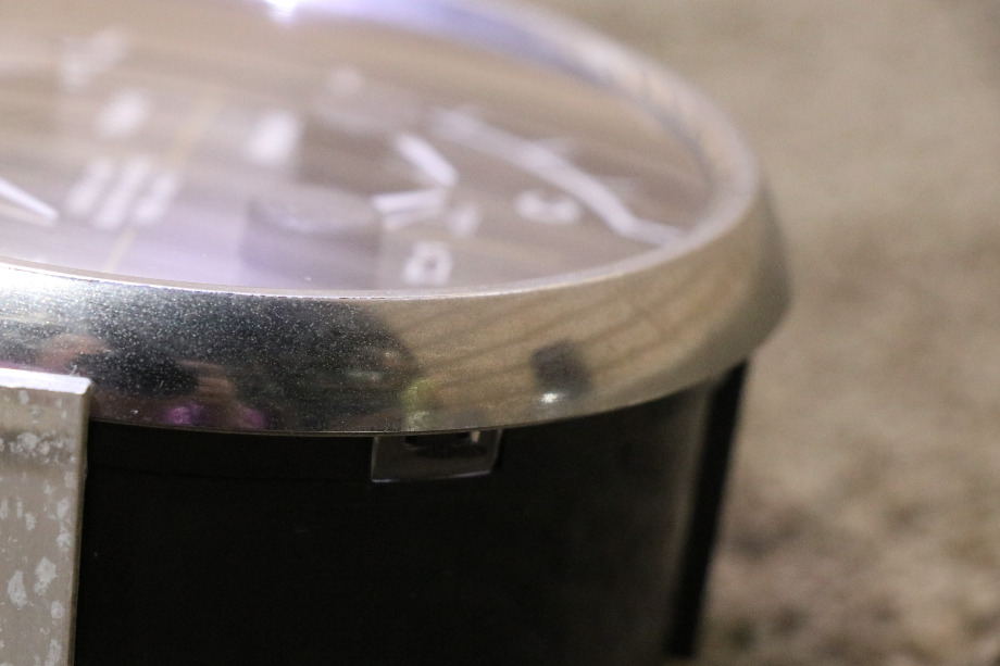 USED 8653-50005-19 MEDALLION 4 IN 1 FUEL / TRANS / OIL / ENGINE DASH GAUGE RV PARTS FOR SALE RV Components 