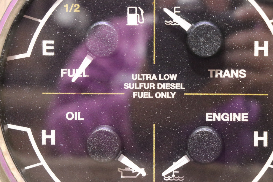 USED 8653-50005-19 MEDALLION 4 IN 1 FUEL / TRANS / OIL / ENGINE DASH GAUGE RV PARTS FOR SALE RV Components 