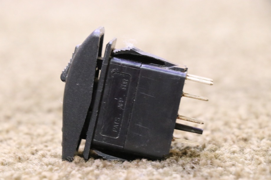 USED RV/MOTORHOME BATTERY CUT OFF DASH SWITCH V8D1 FOR SALE RV Components 