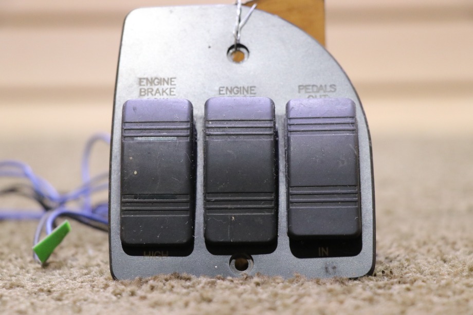 USED RV/MOTORHOME BRAKE DASH SWITCH PANEL FOR SALE RV Components 